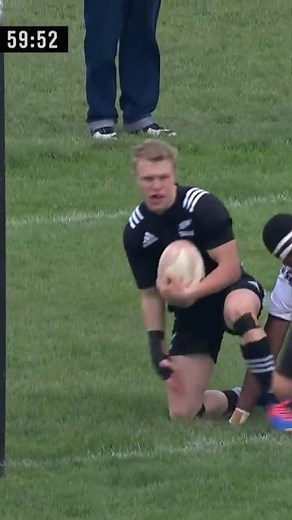 Blair Murray lighting up at schoolboy level 😎 New Zealand Schoolboys ➡️ Scarlets ➡️ The Welsh Rugby Union Catch the speedster in action tomorrow 🏴󠁧󠁢󠁷󠁬󠁳󠁿🆚🇳🇿 🎥 ‪- All Blacks #URC | #WALvNZL | BKT United Rugby Championship