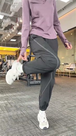 The Most Comfortable Gym Pants Ever? Watch This!