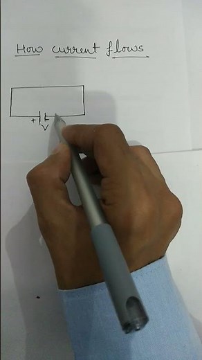 How electric current flows in a circuit?