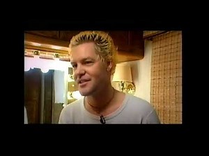 Mudvayne Live At Ozzfest 2001 Jones Beach Theater, Wantagh, NY, USA ( 2001 08 09 )