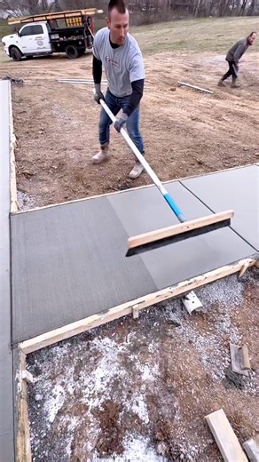 smooth concrete finishing