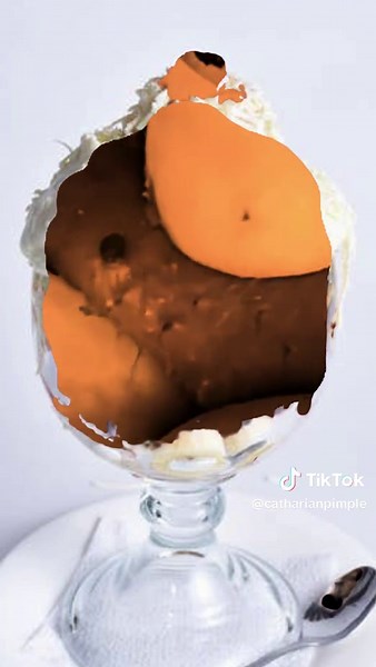 #squeeze #acne #pimple #pimplepop #blackhead #satisfying #foryou #squeezeyuk