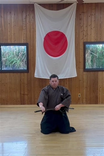 Are you fascinated by the Samurai? 🥷⚔️ Join our training and experience the true martial legacy of feudal Japan. 📍 Classes every Friday at 7:30 p.m. and Saturday at 4:00 p.m. 📚 Arts we teach: • Iaijutsu • Kenjutsu • Bojutsu • Naginatajutsu • Ryoto • Kodachi • Sojutsu • Shurikenjutsu • Jujutsu • Ninjutsu 📌 Address: 7360 SW 24th Street #25B, Miami, FL 📲 WhatsApp: 1 (786) 542‑4120 Unleash the warrior within. 🇯🇵🇺🇸 ¿Te apasionan los Samurai? 🥷⚔️ Ven a entrenar con nosotros y aprende el auté