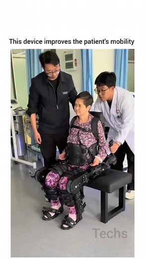 Technology🔹️Gadgets on Instagram: "The innovative device developed in China has significantly improved the patient's mobility, enabling him to stand upright with straightened legs after three years of muscle atrophy and ligament relaxation, all without the need for surgery, showcasing a promising advancement in non-invasive treatment options for such conditions."