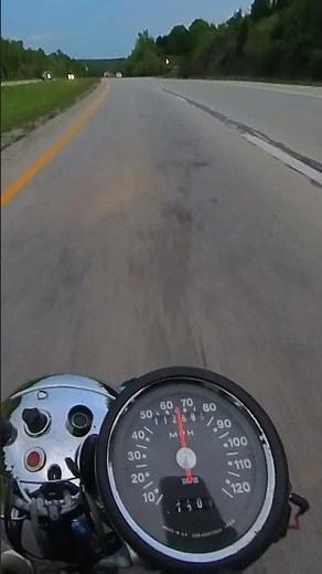 1972 BSA B50SS Gold Star Riding and Acceleration