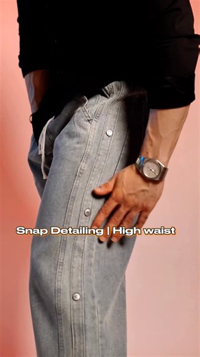 🚨 NEW DROP 🚨 These Korean Baggy Denims are Fly 💥 ✔ Oversized fit/ Wide Bottom ✔ Snap detail sides ✔ Textured washes ✔ Premium comfort 💥 Perfect for streetwear, gym days, or nightlife fits. ✅ Click Shop Now – don’t wait, these won’t last. #AlphaLeoIndia #StreetwearEssentials #KoreanFit #BaggyJeans #MensFashion | thealphamaleindia