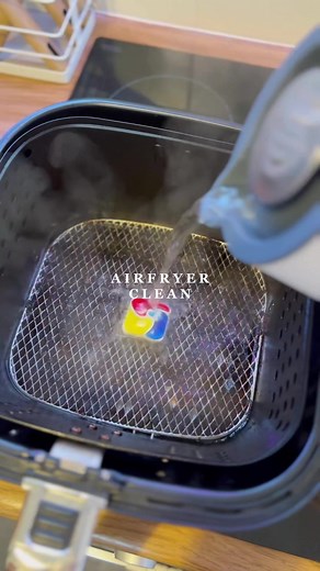Easy Airfryer Cleaning with Dishwasher Tablet