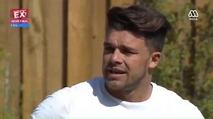 Claudia Conserva llegó hasta el granero para comunicarles una gran noticia a todos los participanes: Sólo tres parejas llegarán a la gran final y una de ellas podrá pasar directamente a esta esperada noche, acompañando a Joaquín y Camila. Así, por decisión del público, Gala y Leandro se transformaron en la segunda pareja finalista de "Volverías con tu Ex", ante las miradas atónitas de Aylén, Oriana, Marco y Luis. | Mega.tv