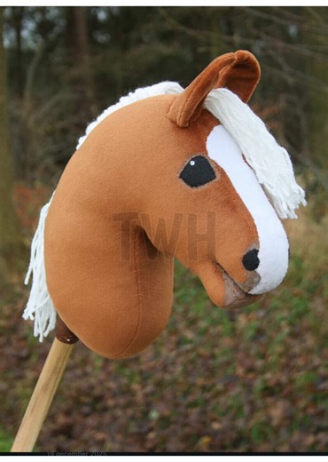 Pack a hobbyhorse with me! TWH Jasper🧡 #hobbyhorse #hobbyhorsing #fyp #packingvideo #smallbusiness