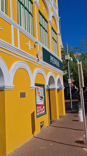 Mrturtle Trips on Reels | Facebook