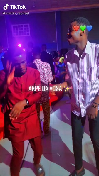 Vidéos de MARTIN RAPHAËL (@martin_raphael) avec son original - MARTIN RAPHAËL