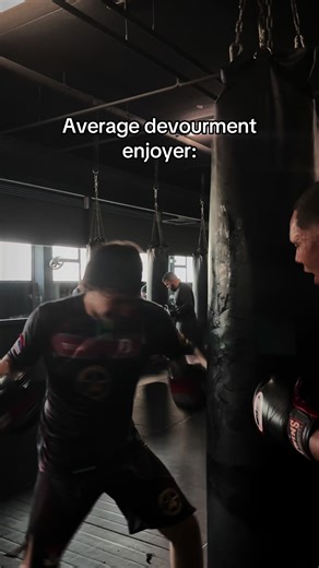 Yeah yeah devourment is popular womp womp🤓 #devourment #slammetal #brutaldeathmetal #fighting #poser 😎