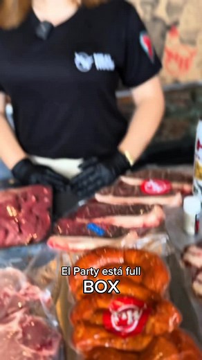 El Party está full Box 📦🥩🔥 #party #box #meathouse #cajadecarne | Meat House Honduras
