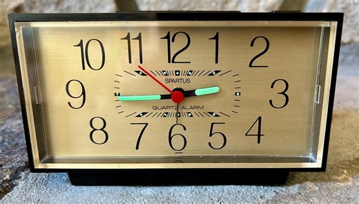 Vintage 1960s Spartus Quartz Alarm Clock, Japan, Excellent Working Condition, See VIDEO, 5” Travel Clock, MCM, Mid Century Home, Battery Op. - Etsy