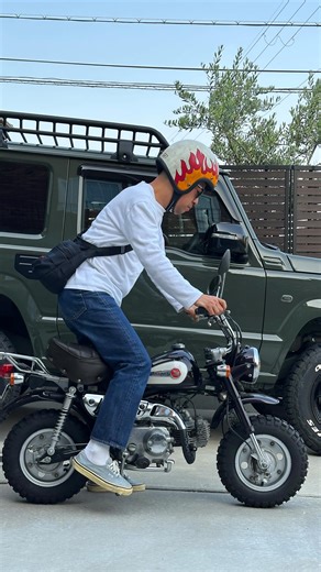 @ramone425 on Instagram: "モンキーZ50J 20数年ぶりにレストアさせたバイク キックスタートが堪らん . . . . #ホンダモンキー #モンキー50 #モンキーレストア"