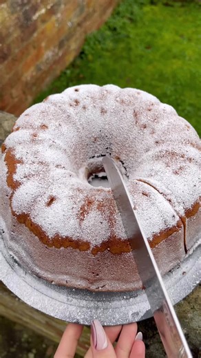 Delicious Marble Bundt Cake Recipe for Winter Tea Time Gatherings