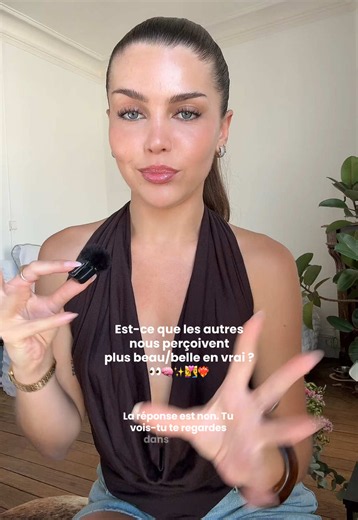 Est-ce que les autres nous voient plus beaux qu'au miroir ?