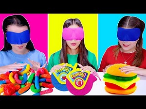 CANDY RACE WITH CLOSED EYES (GUMMY CANDY VS JELLY CANDY) ASMR EATING SOUNDS