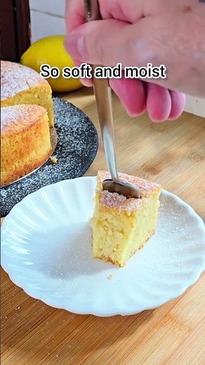 Keto Lemon Cake | Super easy with a bowl & spatula | so soft, moist, flavorful & refreshing