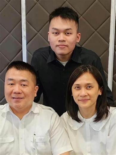 TOLONG BANTU UP!! Bagaimana kelanjutan kasus penipuan di @koinworks.official yang merugikan banyak Lender? Terduga pelaku asik menikmati hidup di LN dengan uang haramnya. Laporan Polisi nomor LP/B/5983/X/2024/SPKT/POLDA METRO JAYA tanggal 03 Oktober 2024 yang dilaporkan oleh Bernard Adrianto Arifin. Surat Perintah Penyelidikan nomot SP. Lidik/4749/X/RES.1.11./2024/Ditreskrimun tanggal 8 Oktober 2024. Ada yg kenal atau pernah lihat mereka? Aktif di gereja ga menjamin ga akan berbuat jahat, contoh