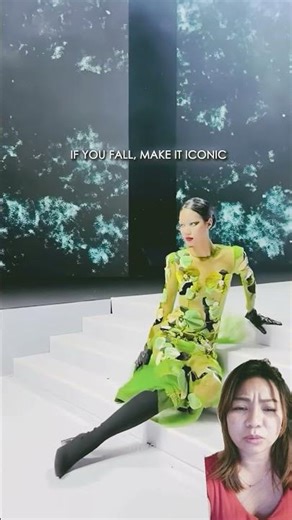 Viral Vietnamese Model’s Iconic Runway Recovery.