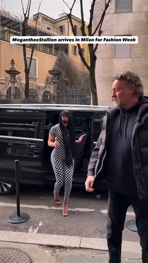 Megan Thee Stallion in Milan for Milan Fashion Week!