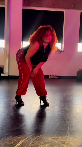 Beyoncé's Freakum Dress Dance Challenge