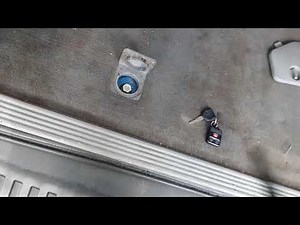 2002 ford windstar spare tire dowm