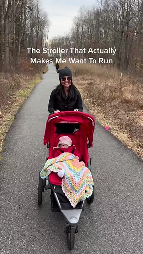 Game-Changing Jogging Stroller for Fit Moms | Stroller Review