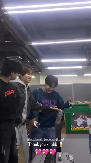 080126 | Ford, Fluke, Louis At GMM Giving NY Gifts | #fordallan #nutanonts #louis_thanawin