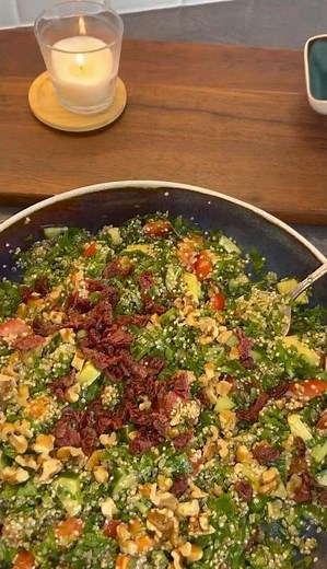 Quinoa Salad with Cranberries & Walnuts 🥗
