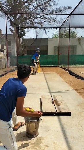 1.9M views · 10K reactions | Batting tips Reaction time 勞 . #mycricketbuddy #cricket #cricketvideos #reel #reels #indiancricket #cricketball #cricket #cricketer #cricketworld #cricketfever #cricketbats #cricketbat #cricketcoaching #crickettraining #cricketcoach #cricketmerijaan #tennisballs #tennisballaddict #tennisball | My cricket buddy | Facebook