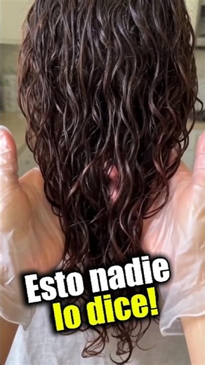 Cómo hacer gel de linaza para aplicarlo en el cabello