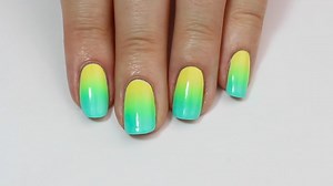 This nail artist creates beautiful ombré nails. The Nail Trail - Hannah Weir | Insider Beauty