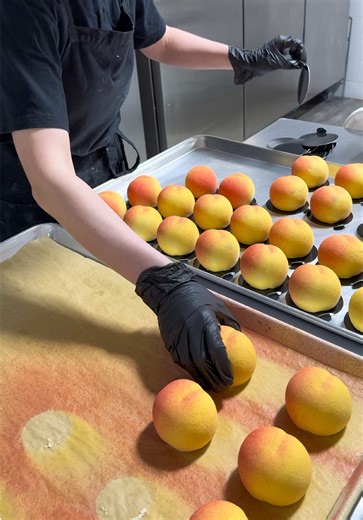 Fox Bakery 125 N 3rd Street Easton PA #eastonpa #lehighvalleypa #bethlehempa #pennsylvania #cake