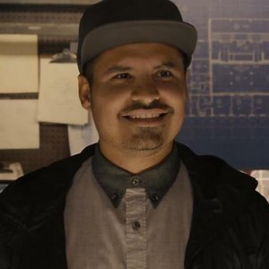 What do you think about Michael Peña's success story?! | Icons