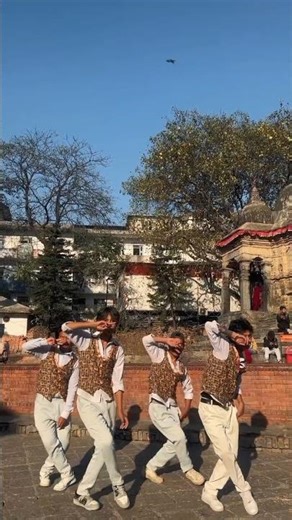 Jhal Jhali aakha ma 👀DC:ME 🖐️#theengsushantx #Sushantyz #Nepal🇳🇵 #dance #fyp