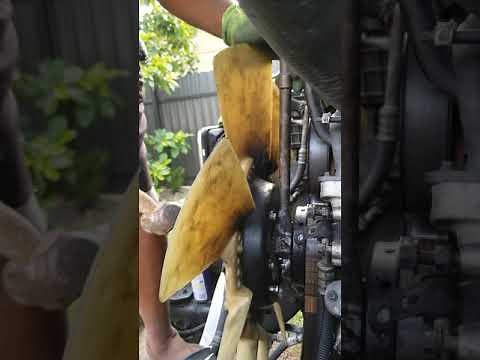 how to remove a fan clutch on a 2010 F350 powerstroke