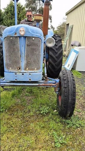 Lot 289 - FORDSON POWER MAJOR TRACTOR WITH ROPS