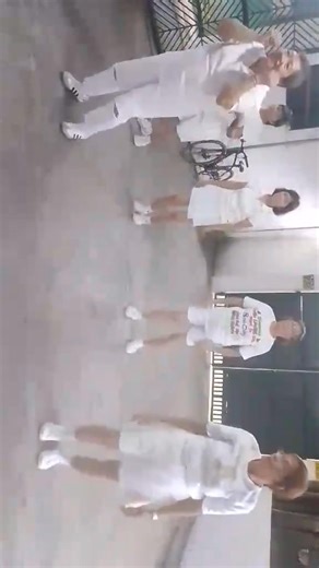 22 reactions | Kiss me kiss me senior dancers | Tita Lourdes Robles | Facebook