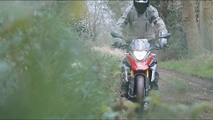 It's MiniTip Monday! This week we're shaking things up and looking at How To Test A Bike properly. 😎🏍 Let us know what you think down below 👇🏼 | Brake Magazine