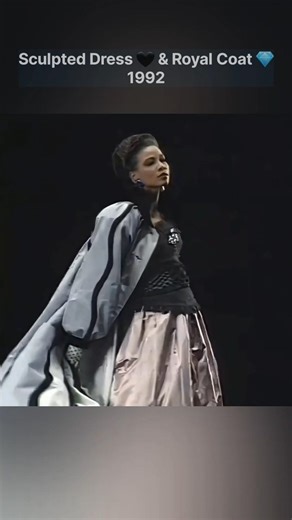 Couture Volume & Opera Coats – YSL 1992