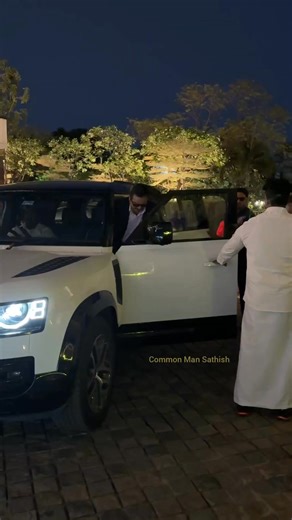 Actor Sarath Kumar along with his son | Sathish Kumar