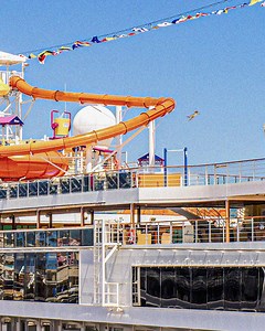 3.6M views · 27K reactions | How can you stop yourself from flipping inside a waterslide? #HowToSurvive | How to Survive Show | Facebook