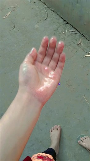 Henna Application Techniques on Adult Hands