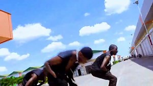 133K views · 6K reactions | Ati kuzimva u King kuti ama-runner dancehall// Botolo la gin akuikamo kachaso// Fanz yochuluka ikuti ma line ena omwe waika MwanaChe mu nyimbo yatsopano yomwe waimba ndi nzake Khetche komaso Pylesis akuzembera oyimba winawake  Inu mukuziona bwanji?? full song link in the comments!!!!! | Music From Malawi | Facebook