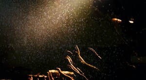 The Psychology and Negative Effects of Repetitive Lyrics in Modern Worship Music