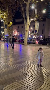 2.2K views · 62 reactions | La Rambla street Barcelona Spain  #streetphotography #barcelona #spain #travellife | Travel life | Facebook