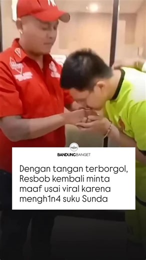 Bandung Banget! on Instagram: "Adimas Firadus atau yang dikenal sebagai Resbob, dalam kondisi tangan diborgol, kembali meminta maaf kepada masyarakat Sunda di Bandung, Rabu (17/12/2025), setelah secara resmi ditetapkan sebagai tersangka atas kasus ujaran kebencian terhadap suku Sunda. Kapolda Jabar, Irjen Pol Rudi Setiawan mengungkapkan Resbob dijerat Pasal 28 ayat 2 juncto Pasal 45A ayat 2 atau Pasal 34 juncto Pasal 50 Undang-Undang Nomor 1 Tahun 2004, dengan ancaman hukuman penjara minimal 6 t