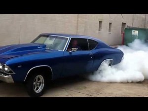 1969 chevelle burnout